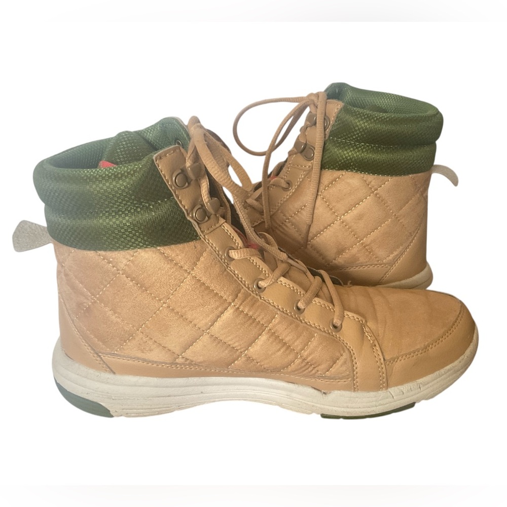 RYKA Aurora Tan and Green lightweight Quilted High-Tops